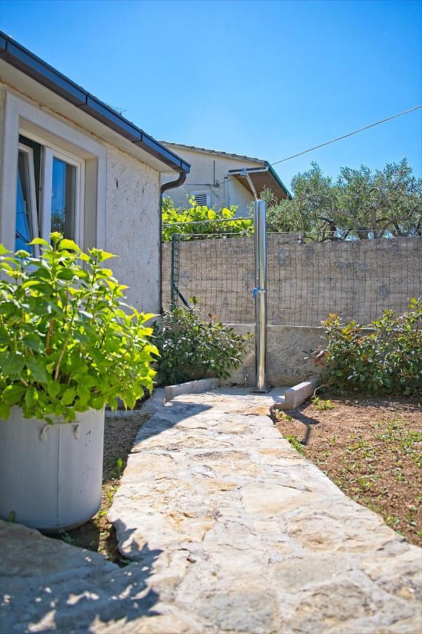 Apartman Nikica Postira Kültér fotó