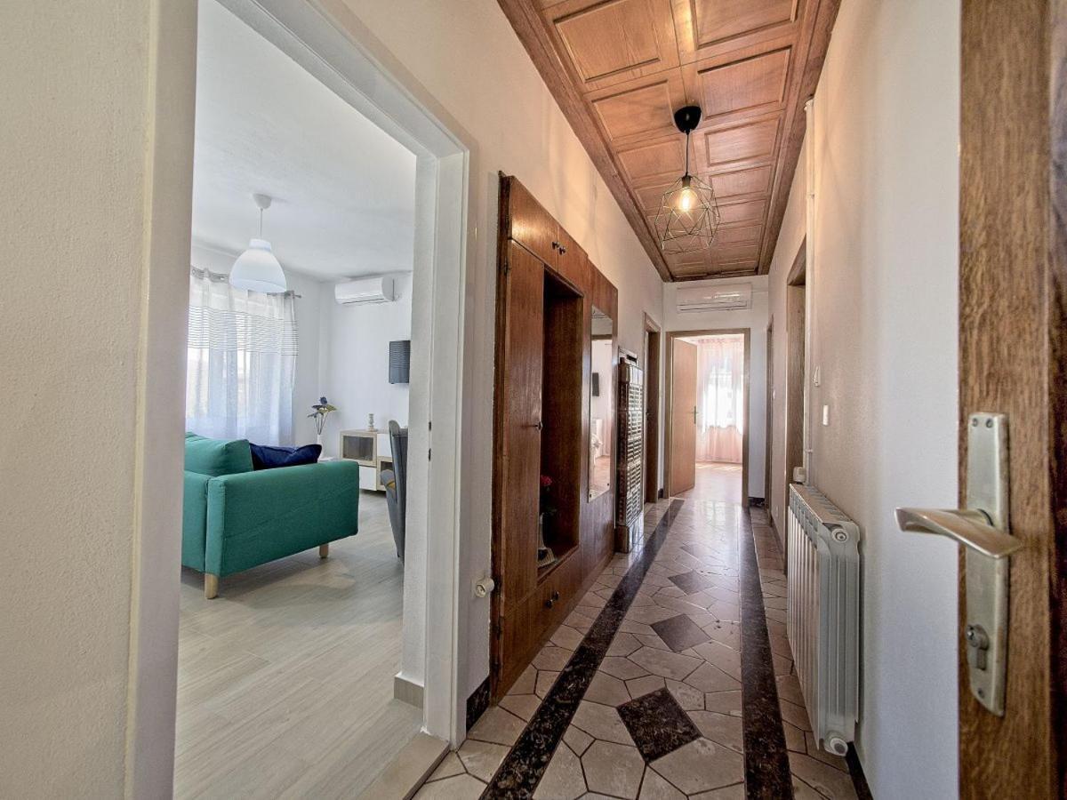 Apartman Nikica Postira Kültér fotó