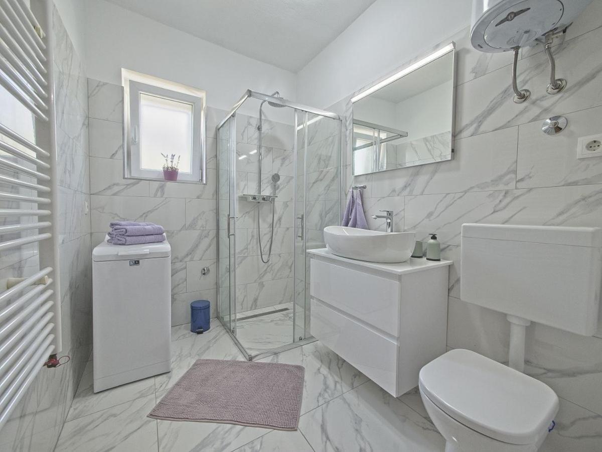 Apartman Nikica Postira Kültér fotó