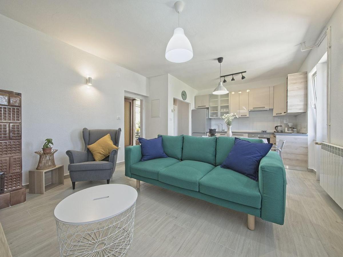 Apartman Nikica Postira Kültér fotó