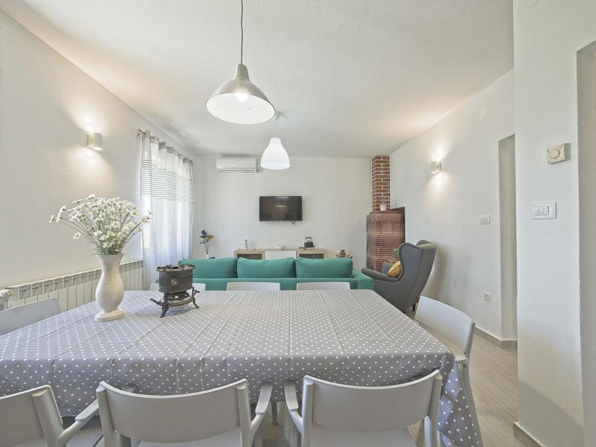 Apartman Nikica Postira Kültér fotó